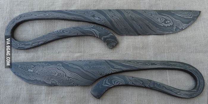 Amazing-medieval-bushcraft-knife-made-from-pattern-welded-steel.jpg