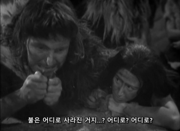 Doctor Who - S01E01 (001) - An Unearthly Child (2) - The Cave of Skulls.avi_20151210_172328.390.jpg
