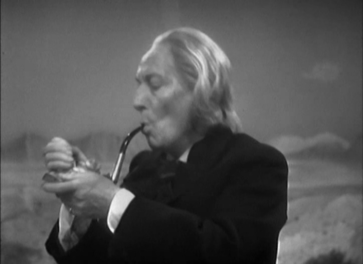 Doctor Who - S01E01 (001) - An Unearthly Child (2) - The Cave of Skulls.avi_20151210_172710.265.jpg