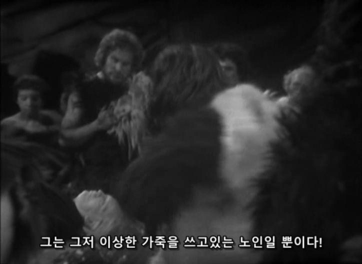 Doctor Who - S01E01 (001) - An Unearthly Child (2) - The Cave of Skulls.avi_20151210_180810.250.jpg