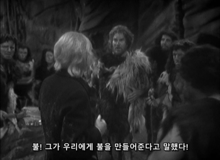 Doctor Who - S01E01 (001) - An Unearthly Child (2) - The Cave of Skulls.avi_20151210_180835.265.jpg