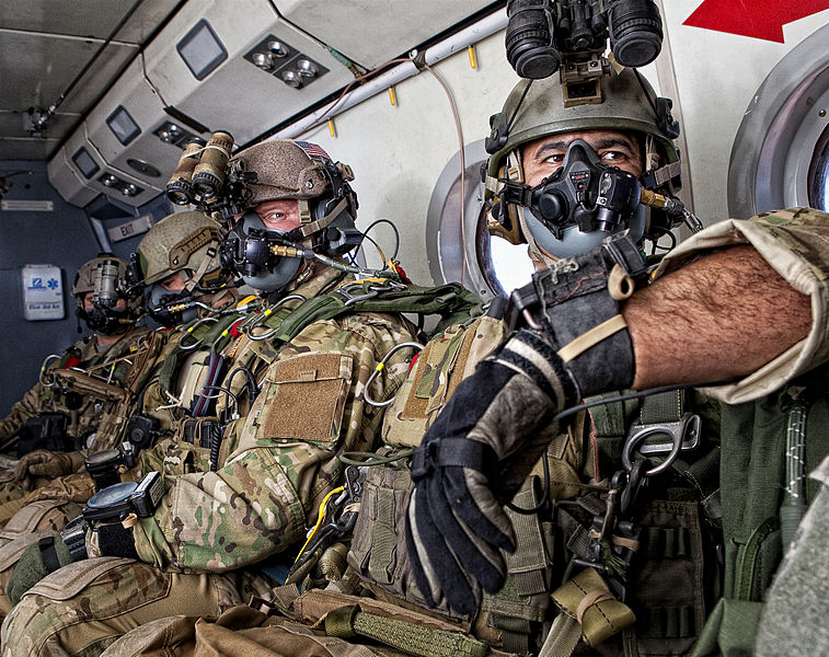 757px-Soldiers_preparing_for_HAHO_jump.jpg