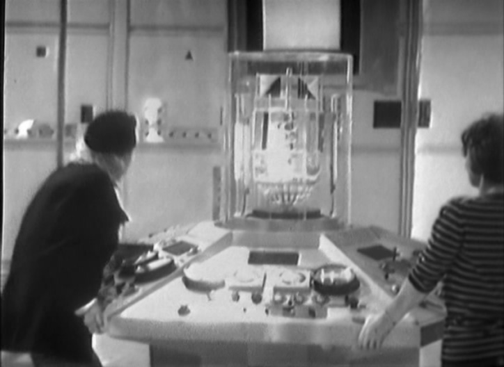 Doctor Who - S01E01 (001) - An Unearthly Child (1) - An Unearthly Child.avi_20151209_113811.093.jpg