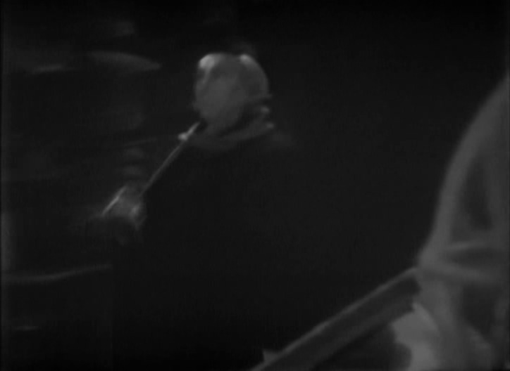 Doctor Who - S01E01 (001) - An Unearthly Child (1) - An Unearthly Child.avi_20151209_113446.609.jpg
