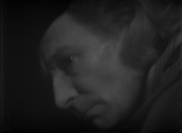 Doctor Who - S01E01 (001) - An Unearthly Child (1) - An Unearthly Child.avi_20151209_113426.390.jpg