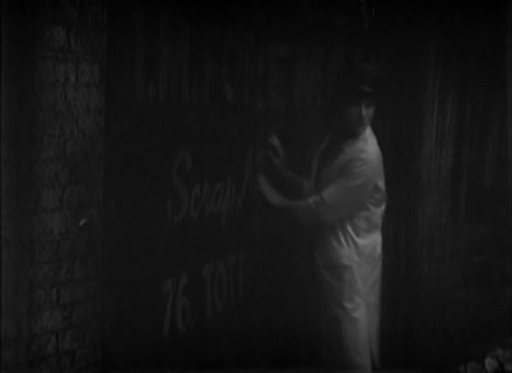 Doctor Who - S01E01 (001) - An Unearthly Child (1) - An Unearthly Child.avi_20151209_113219.203.jpg