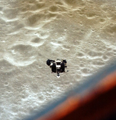 수정됨_Apollo_10_Lunar_Module.jpg